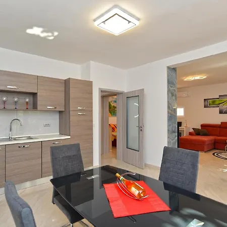 Fuer 6 Personen Ca 120 Qm In Fazana-surida, Istrien Istrische Riviera