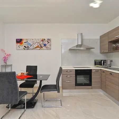 Fuer 6 Personen Ca 120 Qm In Fazana-surida, Istrien Istrische Riviera