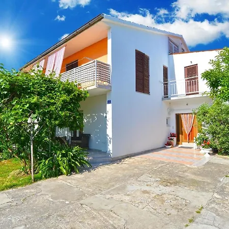 Apartment Fuer 6 Personen Ca 120 Qm In Fazana-surida, Istrien Istrische Riviera