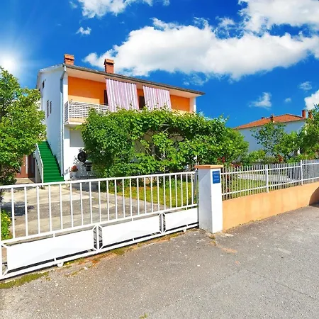 Fuer 6 Personen Ca 120 Qm In Fazana-surida, Istrien Istrische Riviera Apartment *